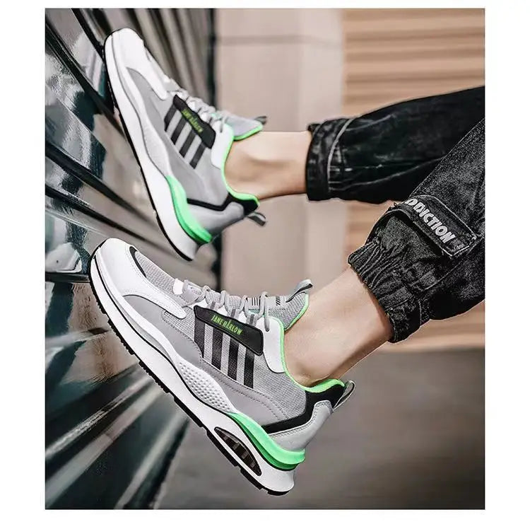 Atmungsaktive Mesh Sportschuhe Koreanischer Modetrend Reise-Laufschuhe Legere Herren-Sneaker Flacher Absatz Kreuzschnallen-Design