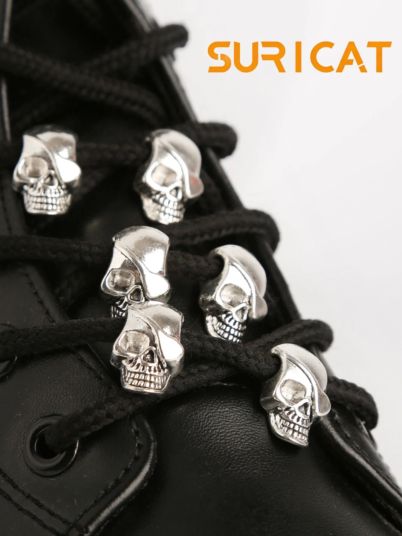 6 Pieces of Gothic Hip-Hop Skull Charms - DIY Home Decor and Craft Accessories, Shoe DIY Decorations, Cute Y2K Shoe Accessories, Suitable for Spring and Summer, Halloween, Shoelace Decorations, Suitable for Boots and Sneakers