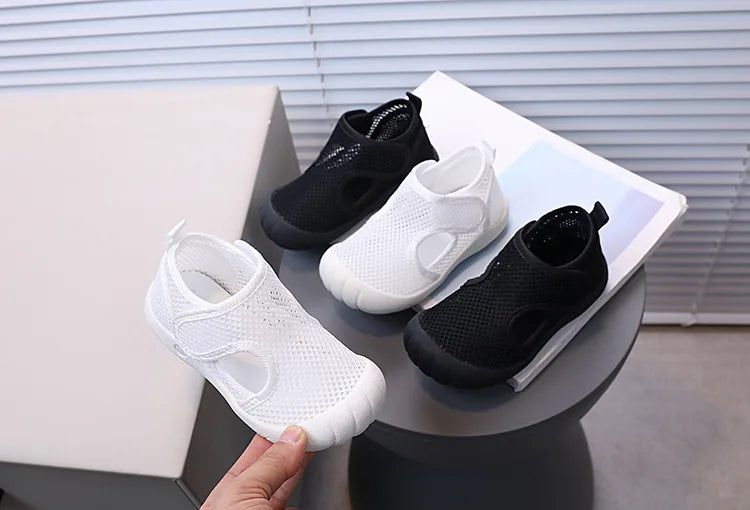 Kids Summer Sandals Air Mesh Sporty Leisure Boys Girls Casual Shoes Hook-loop Non-slip Black White Children Sneakers 21-30