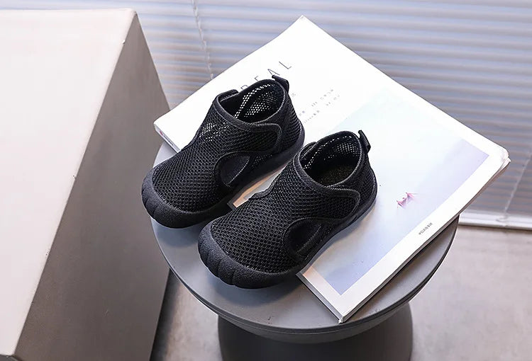 Kids Summer Sandals Air Mesh Sporty Leisure Boys Girls Casual Shoes Hook-loop Non-slip Black White Children Sneakers 21-30